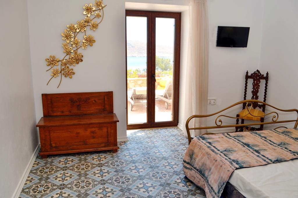 Belvedere Private Luxury Beach Villa Χάλκη Δωμάτιο φωτογραφία
