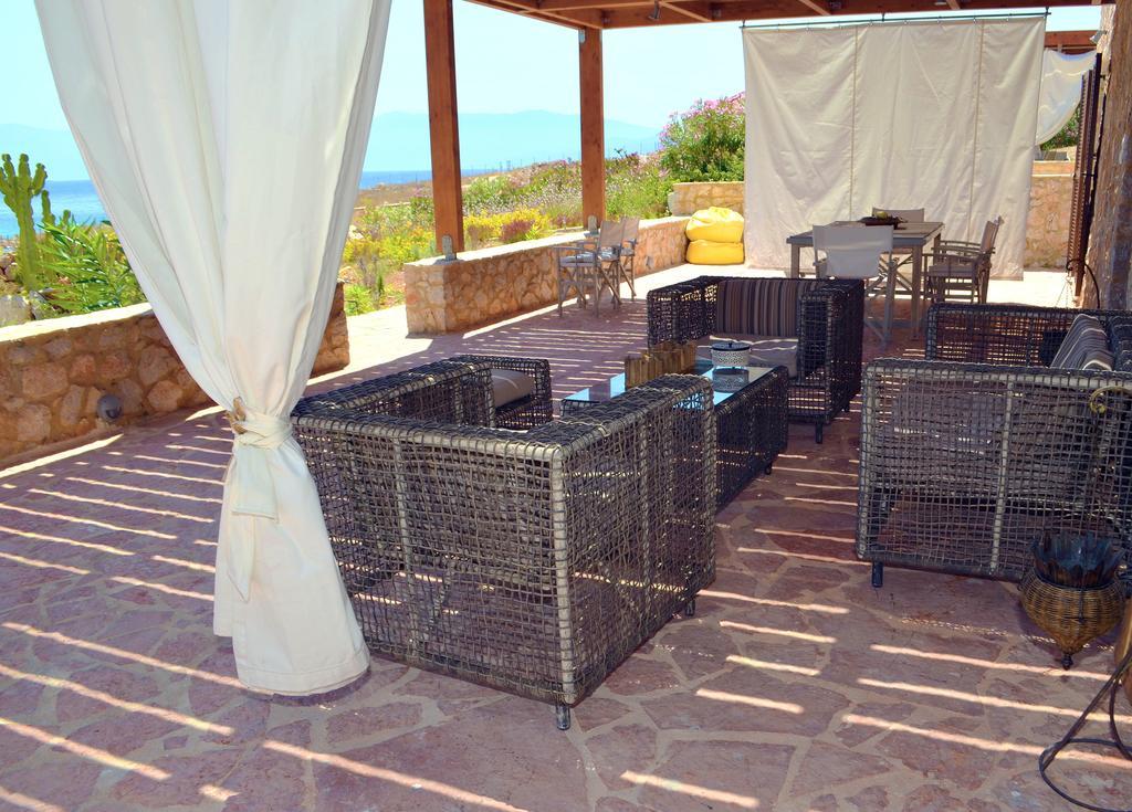 Belvedere Private Luxury Beach Villa Χάλκη Δωμάτιο φωτογραφία